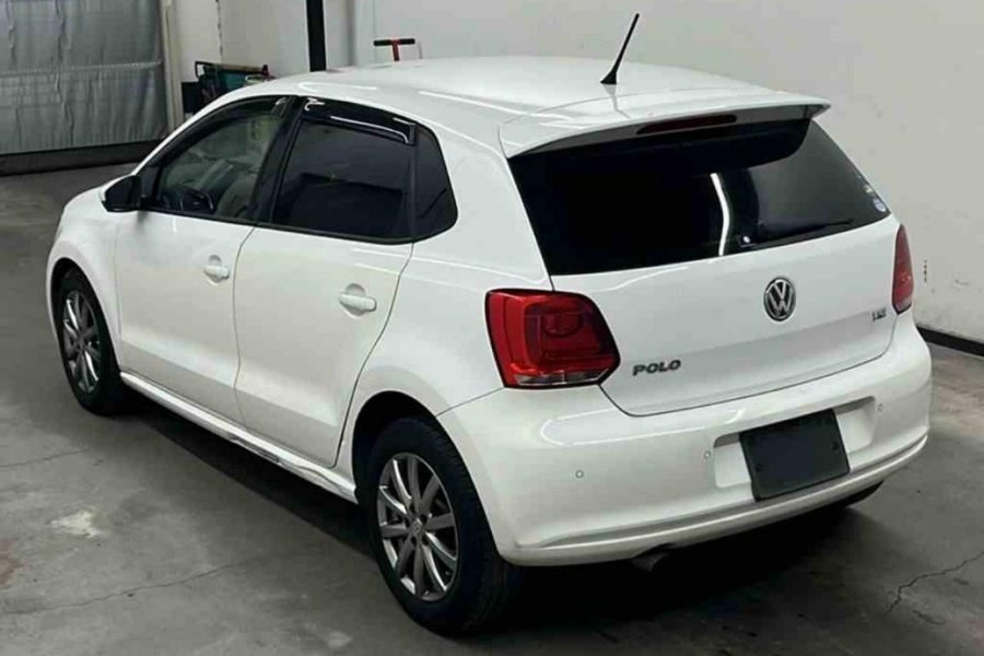 2013 VolksWagen Polo TSI Highline Automatic Miles 65k miles - Image 5